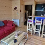 Apartament T2 Renove- Praloup 1600-parking Prive, Proche Station Uvernet-Fours
