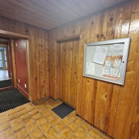 T2 Renove- Praloup 1600-parking Prive, Proche Station Apartment