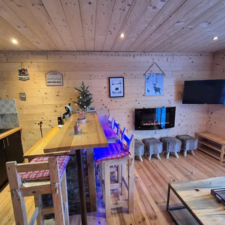 T2 Renove- Praloup 1600-parking Prive, Proche Station *