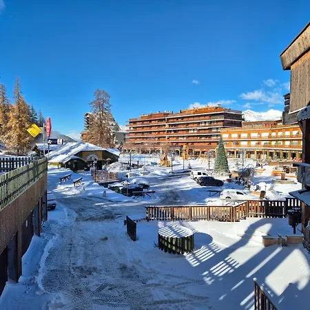 T2 Renove- Praloup 1600-parking Prive, Proche Station