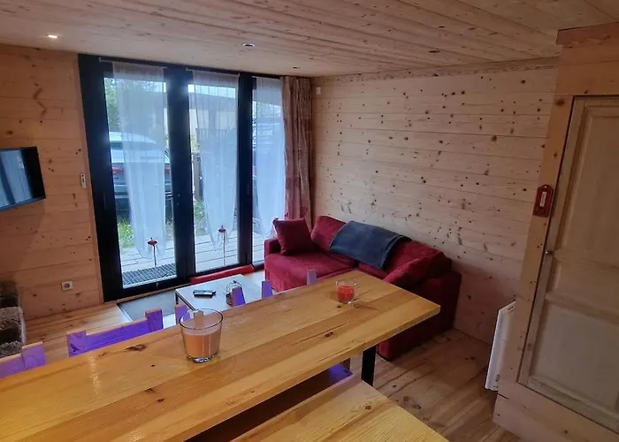 T2 Renove- Praloup 1600-parking Prive, Proche Station * Uvernet-Fours