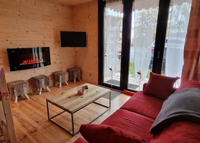 דירה T2 Renove- Praloup 1600-parking Prive, Proche Station