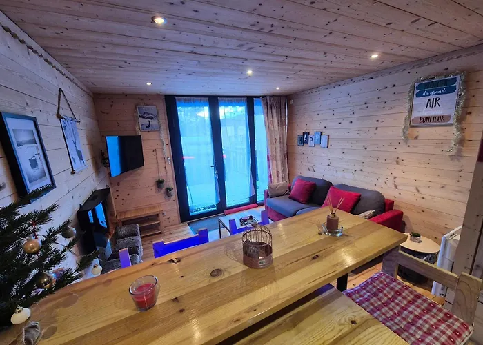 T2 Renove- Praloup 1600-parking Prive, Proche Station דירה